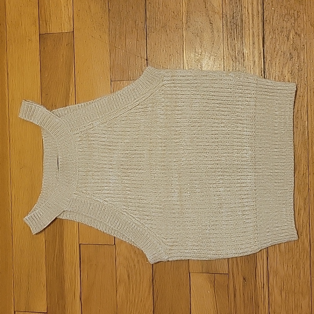 Forever 21 Cream Sweater Halter Crop Tank Top S Small